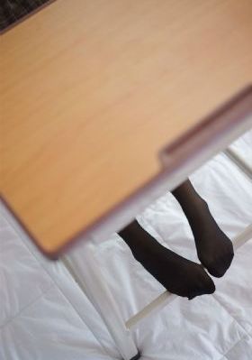 《只想爱你》电影